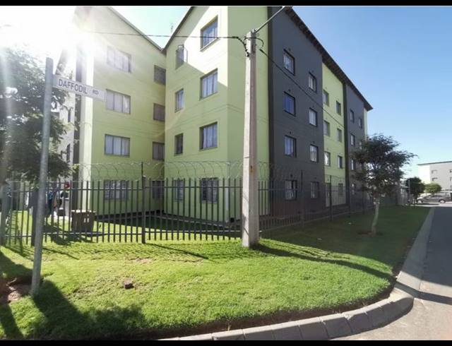 2 BEDROOM APARTMENT FOR SALE IN FLEURHOF